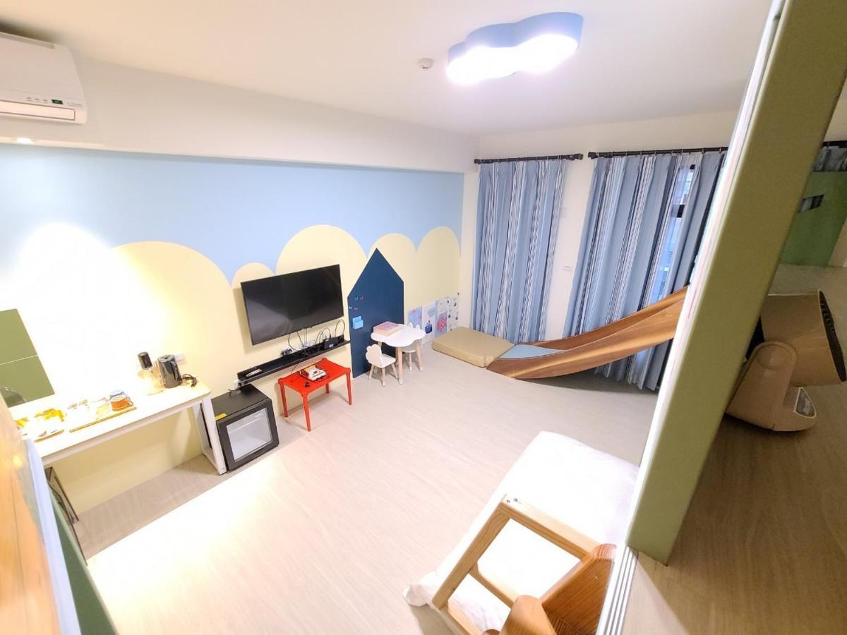 三木森sleep Inn 站前館 Đài Nam Ngoại thất bức ảnh